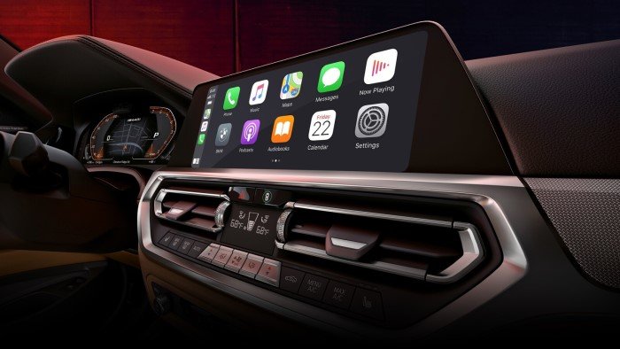 Does the BMW 4 Series Have Apple CarPlay®?