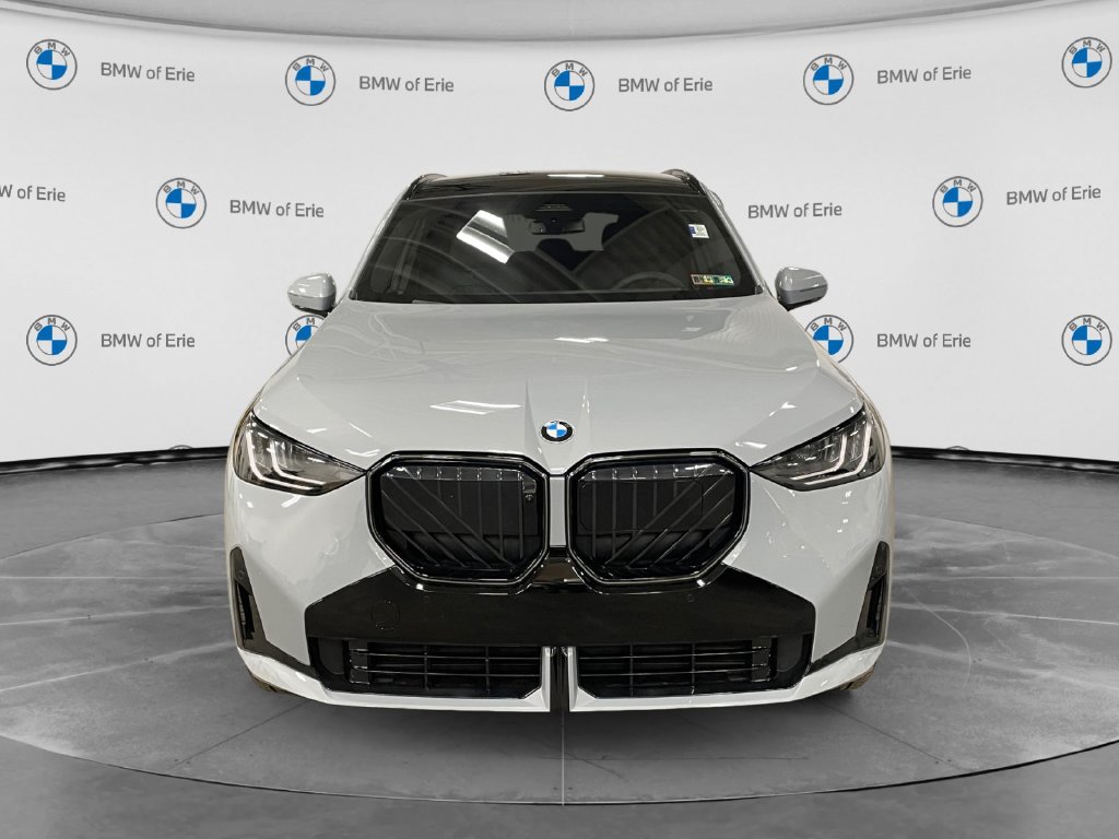 2026 BMW X3 photo 8 of 15