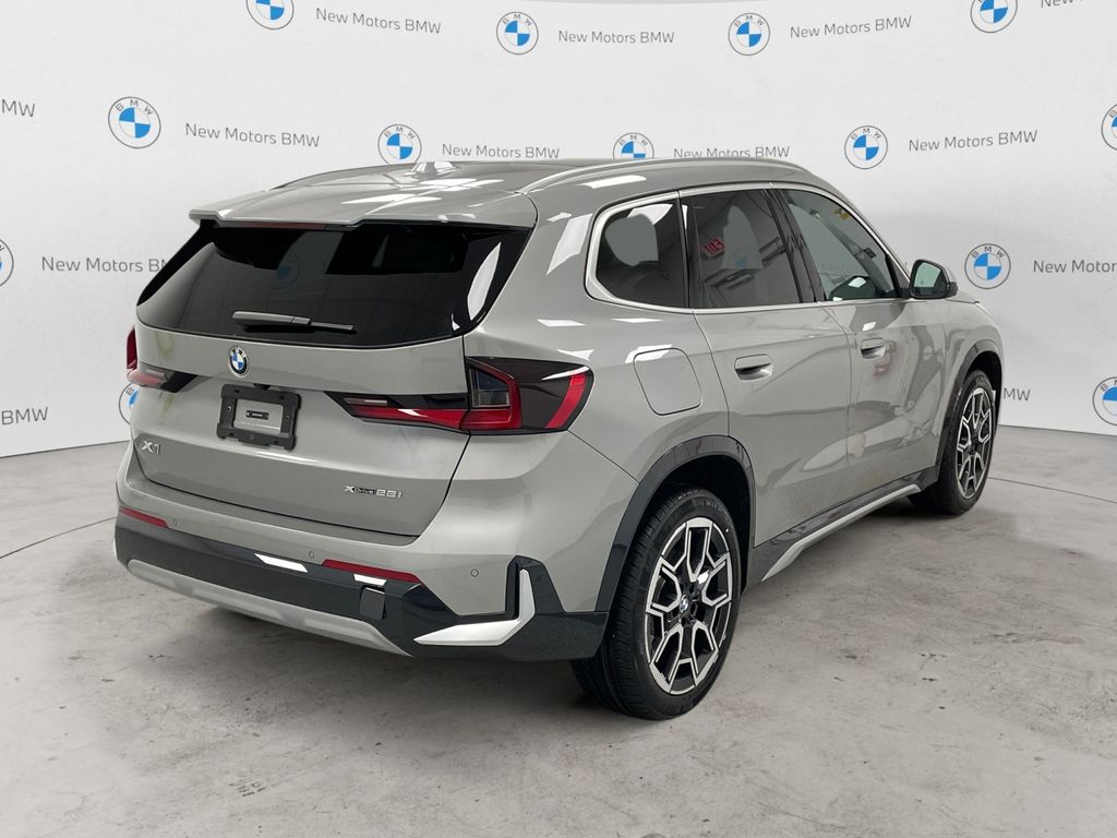 2026 BMW X1 xDrive28i - 3