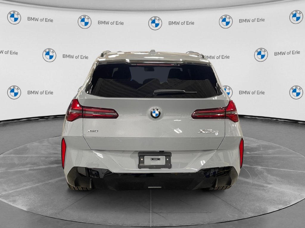 2026 BMW X3 photo 4 of 15