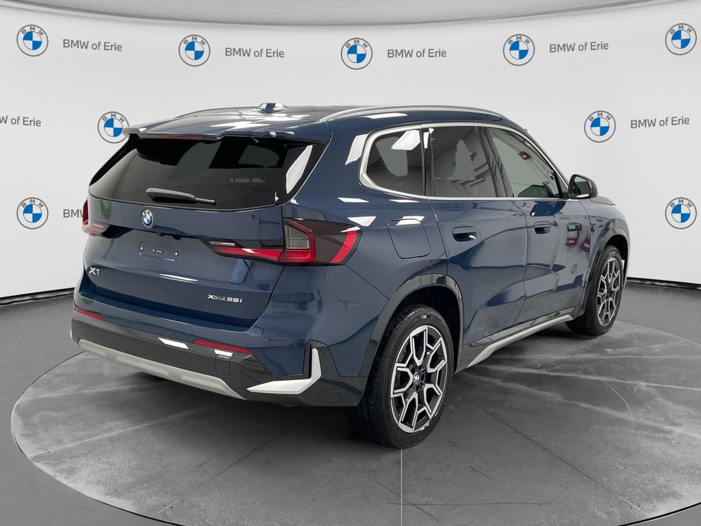 2027 BMW X1 xDrive28i - 3