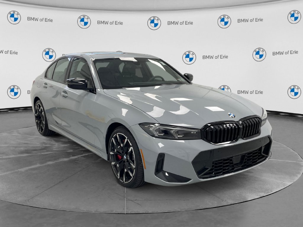 2026 BMW 3 Series photo 5 of 13