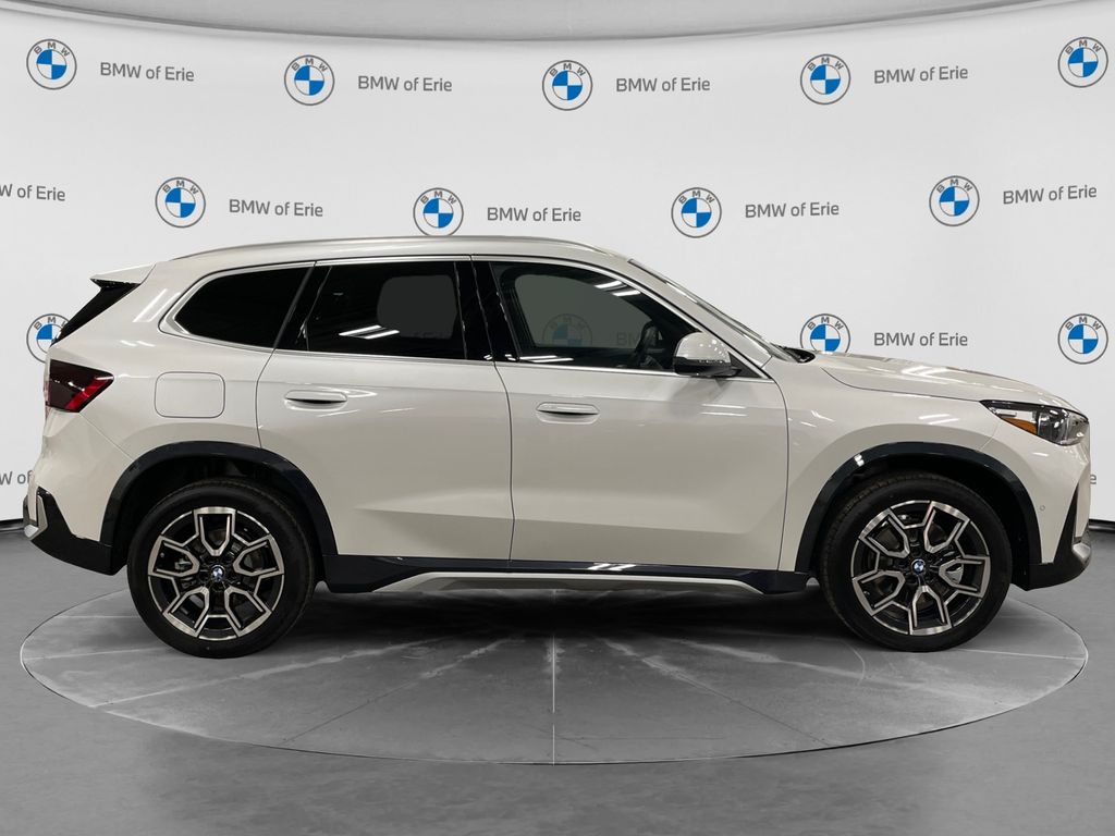 2027 BMW X1 xDrive28i - 6