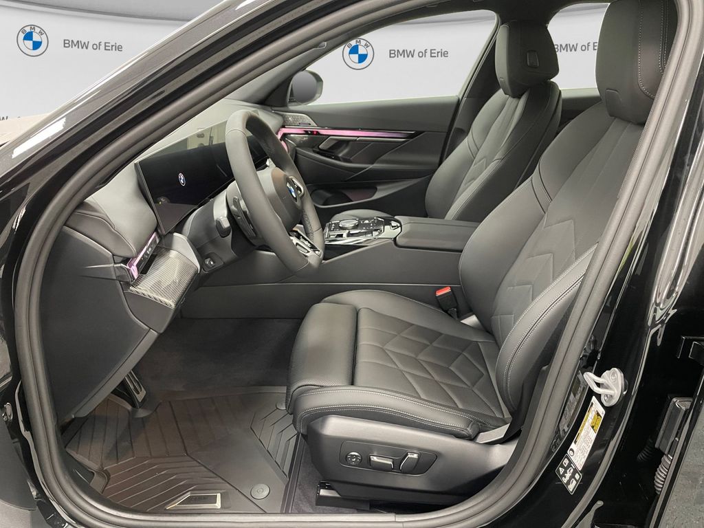 2027 BMW 5 Series 540i xDrive Black Sapphire Metallic at New Motors