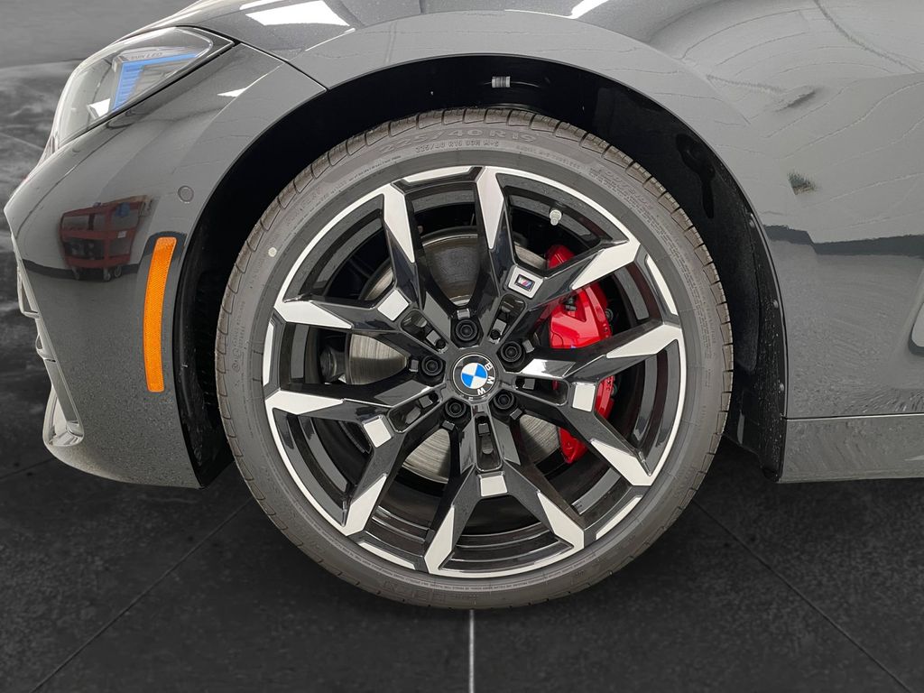 2027 BMW 4 Series M440i xDrive Black Sapphire Metallic at New Motors