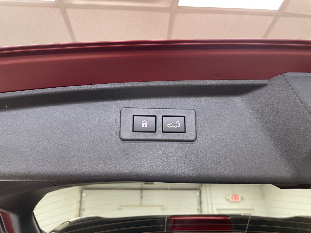 2025 Subaru Outback Premium - Photo 16