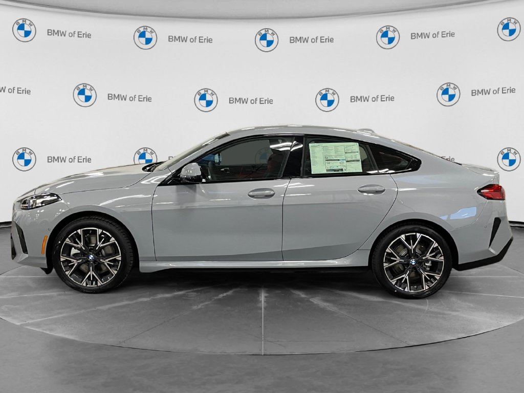 2026 BMW 2 Series photo 2 of 15