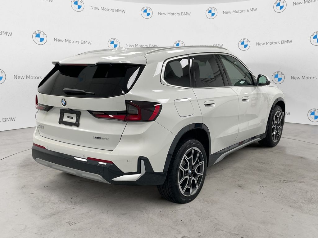 2026 BMW X1 xDrive28i - 3