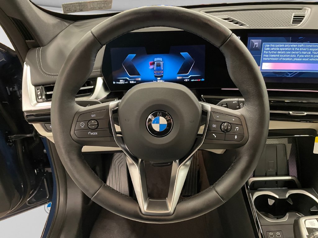 2026 BMW X1 photo 12 of 15
