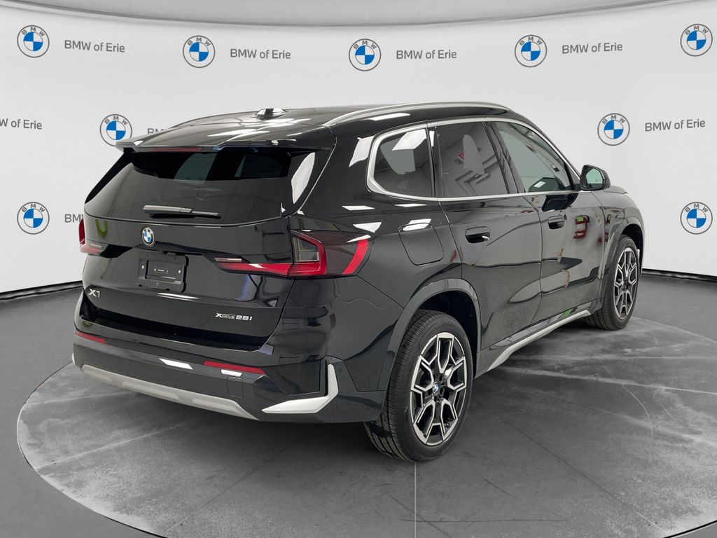 2026 BMW X1 xDrive28i - 3