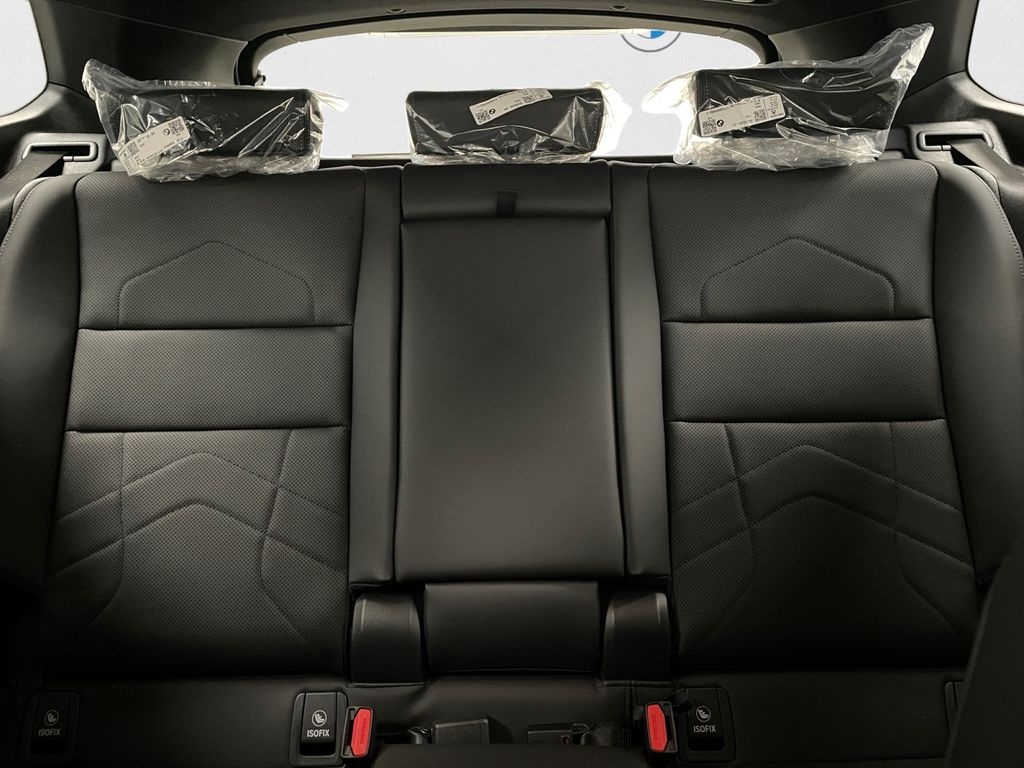 2026 BMW X1 xDrive28i - 10