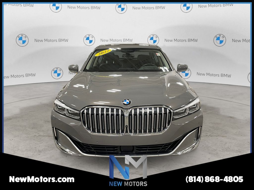 2022 BMW 7 Series 750i - Photo 8