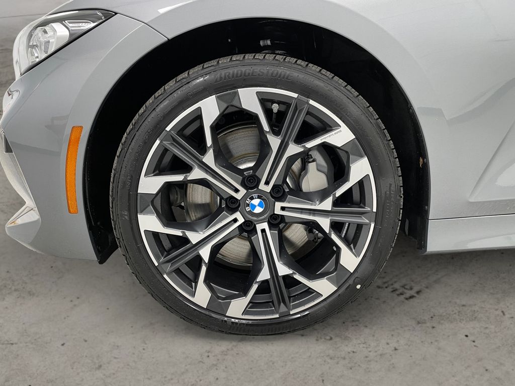 2026 BMW 3 Series 330i xDrive - 11