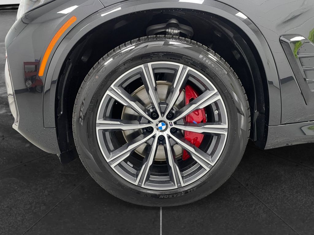 2026 BMW X5 xDrive40i Black Sapphire Metallic at New Motors