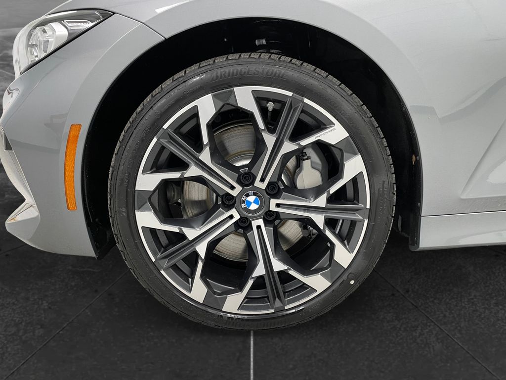 2026 BMW 3 Series 330i xDrive - 11