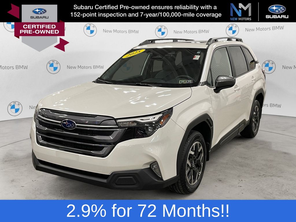 2025 Subaru Forester Premium's photo