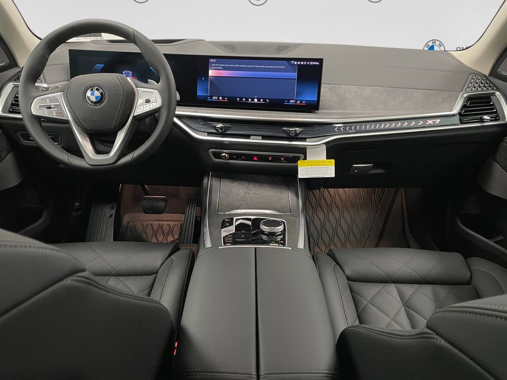 2027 BMW X7 xDrive40i Gray Metallic at New Motors