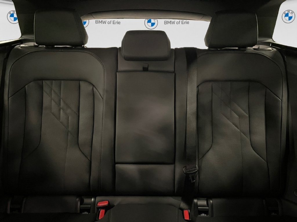 2026 BMW X3 photo 13 of 15