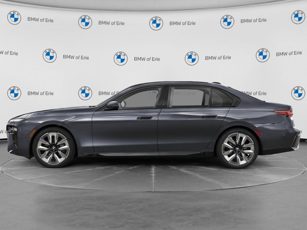 2026 BMW 7 Series 740i xDrive Black Sapphire Metallic at New Motors