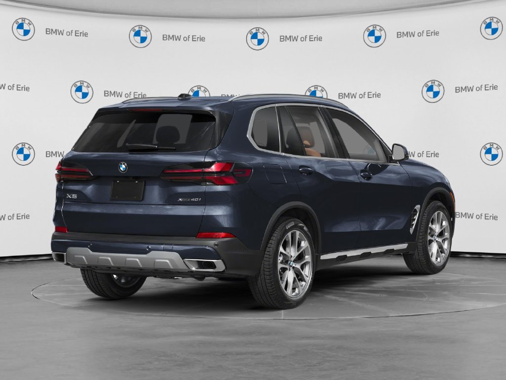 2026 BMW X5 photo 2 of 11