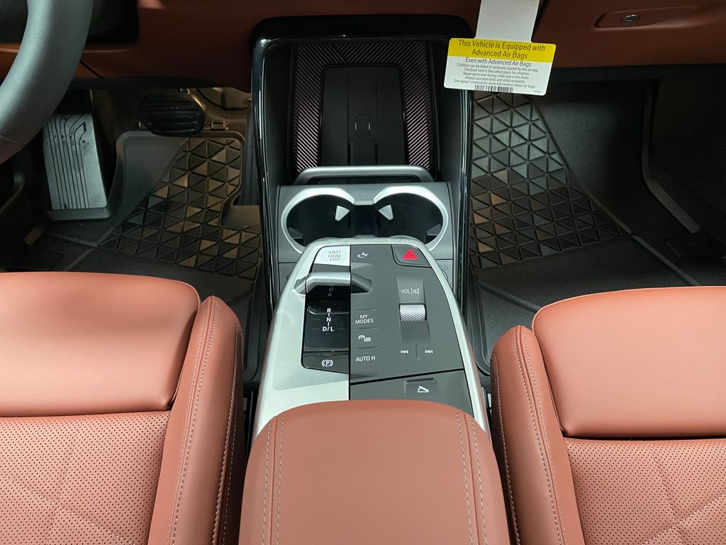 2026 BMW X1 xDrive28i - 8