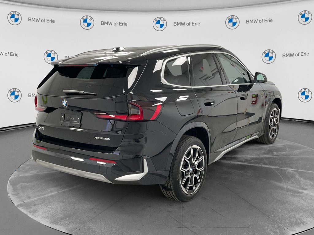 2026 BMW X1 xDrive28i - 3