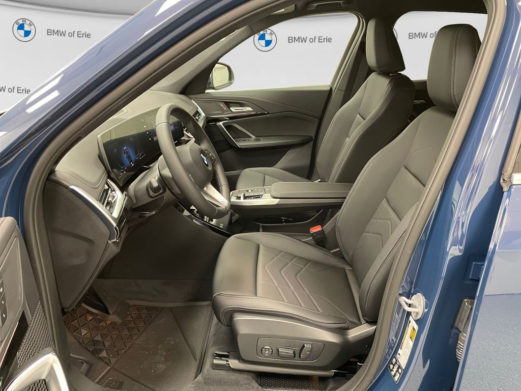 2027 BMW X1 xDrive28i - 7