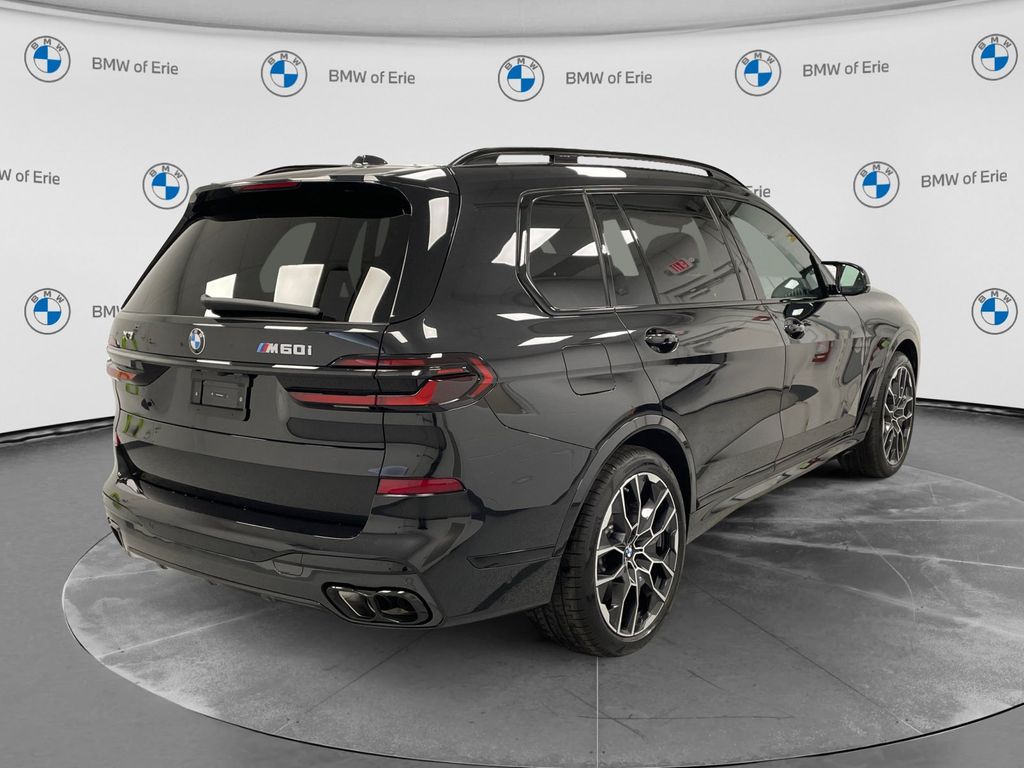 2027 BMW X7 M60i Black Sapphire Metallic at New Motors