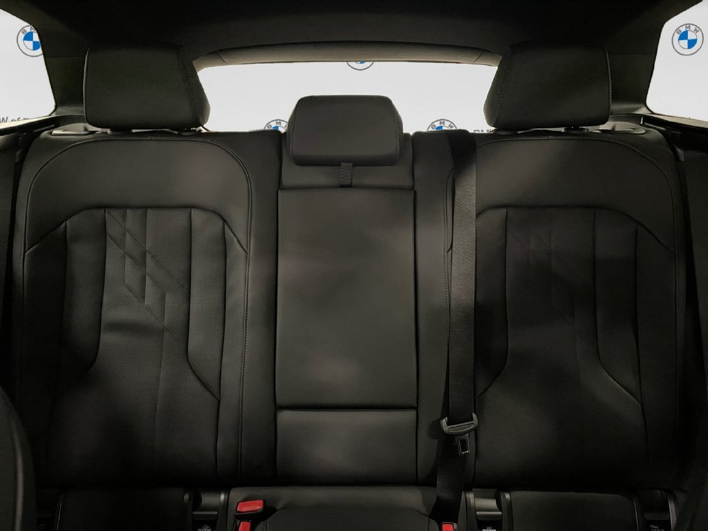 2026 BMW X3 photo 13 of 15