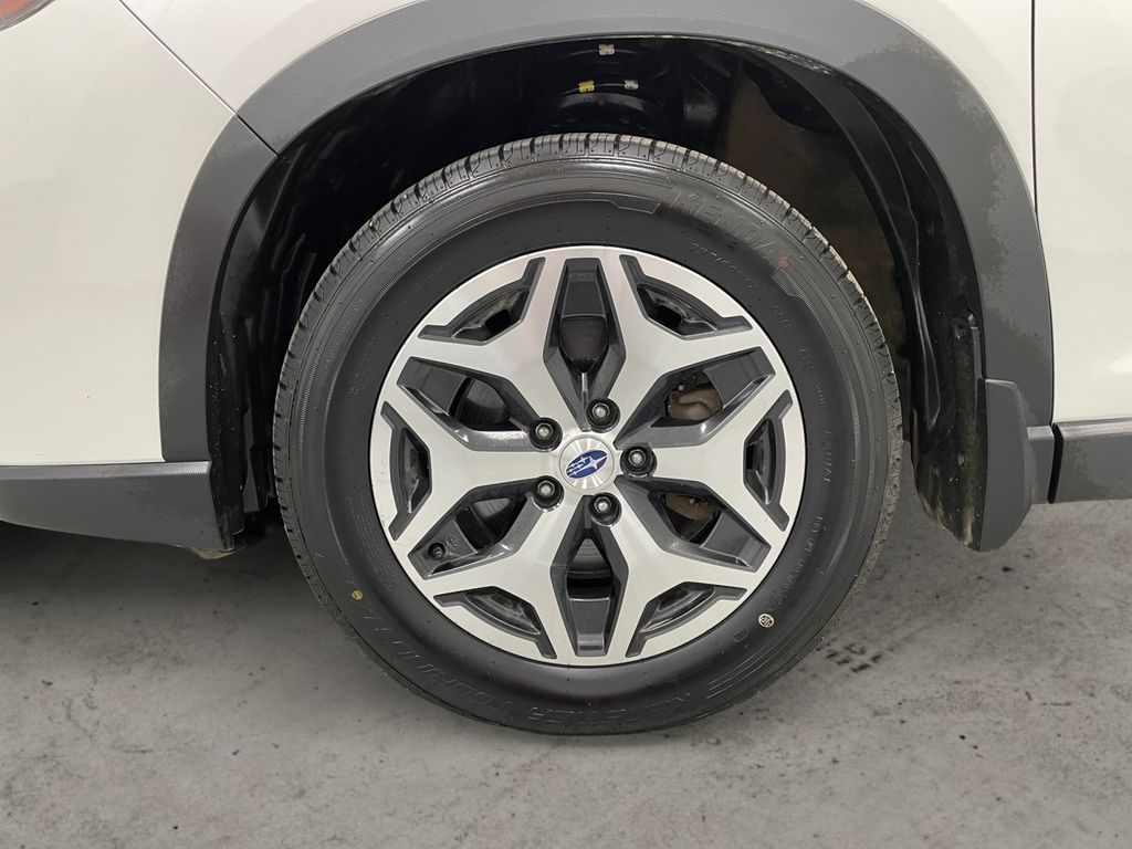 2020 Subaru Forester Premium - Photo 12