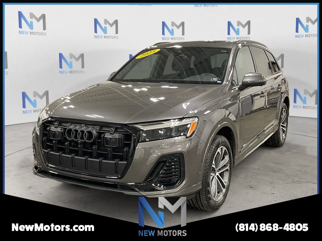 2025 Audi Q7 Premium Plus's photo