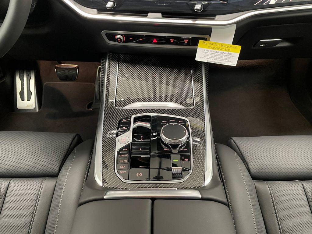 2027 BMW X7 M60i Black Sapphire Metallic at New Motors