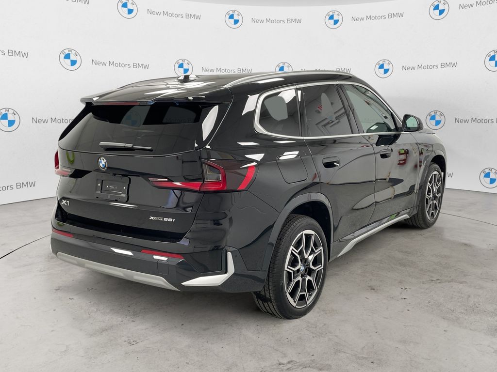 2026 BMW X1 xDrive28i - 3
