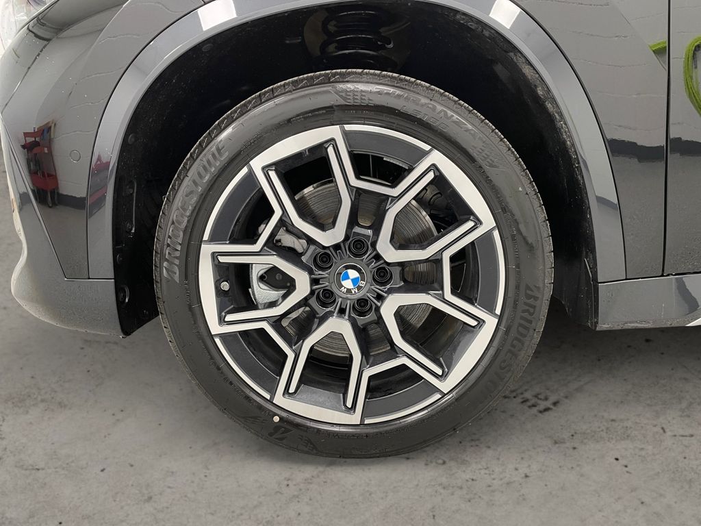 2026 BMW X1 xDrive28i - 11