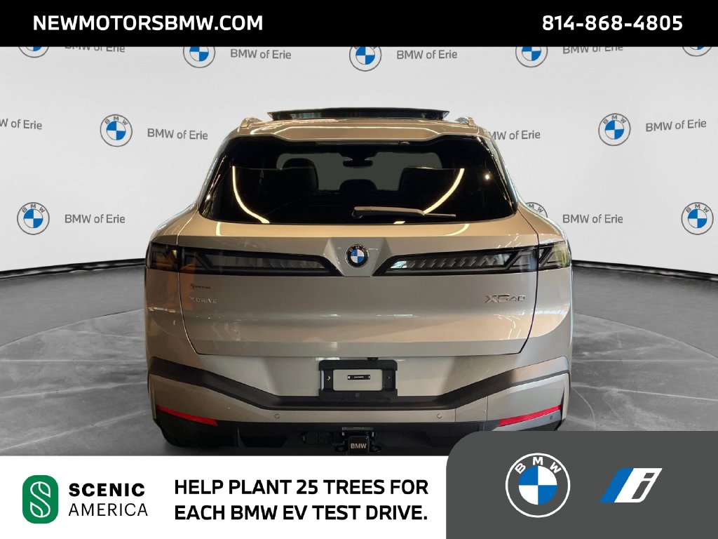 2027 BMW X5 photo 3 of 13