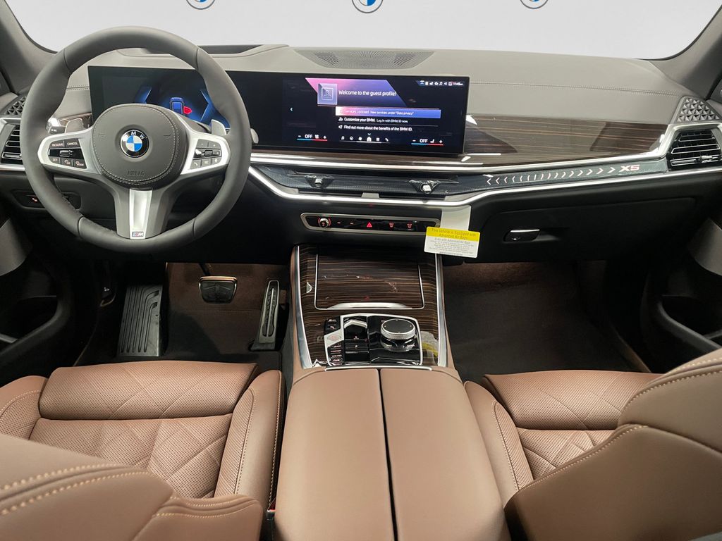 2026 BMW X5 xDrive40i Black Sapphire Metallic at New Motors
