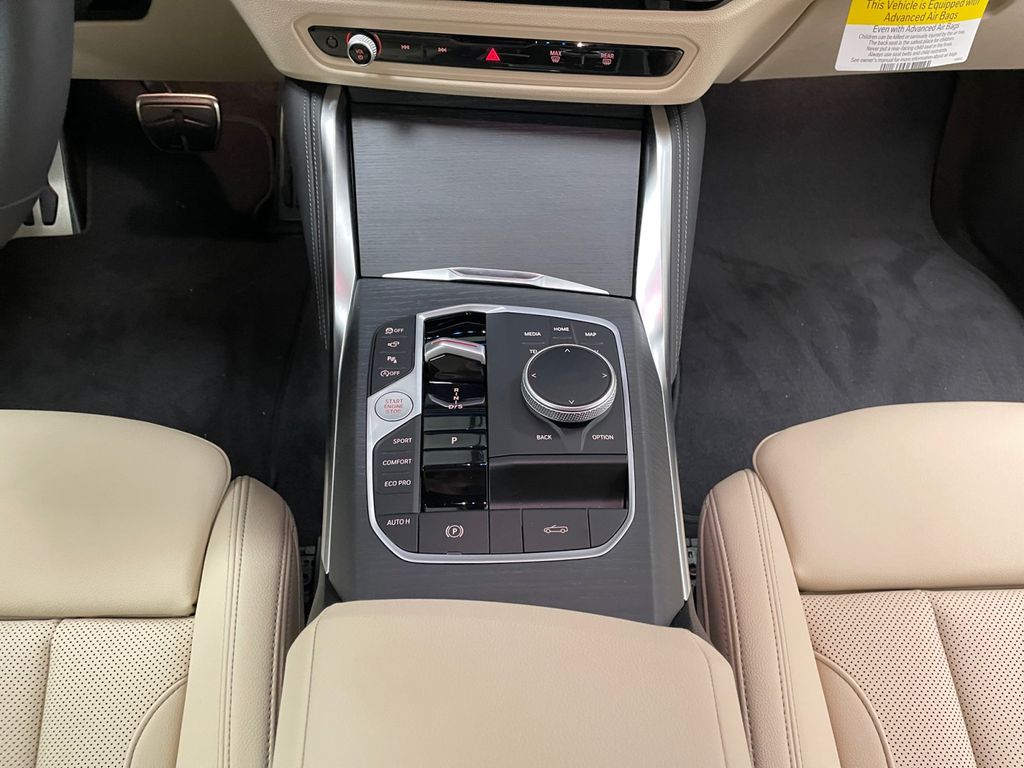 2027 BMW 4 Series M440i xDrive - 9