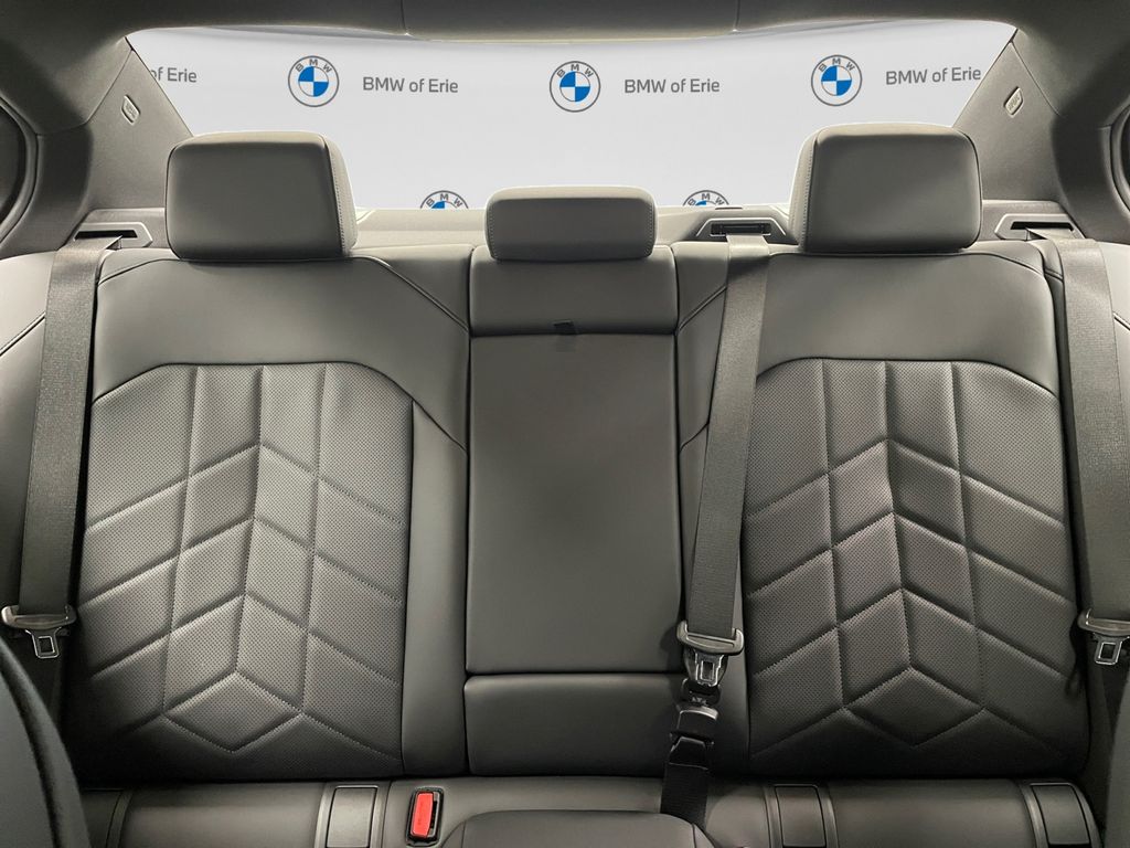 2027 BMW 5 Series 530i xDrive - 11