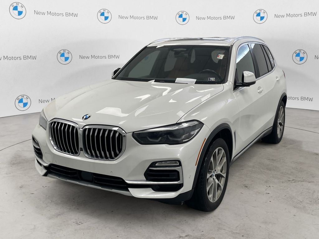 2021 BMW X5 40i's photo