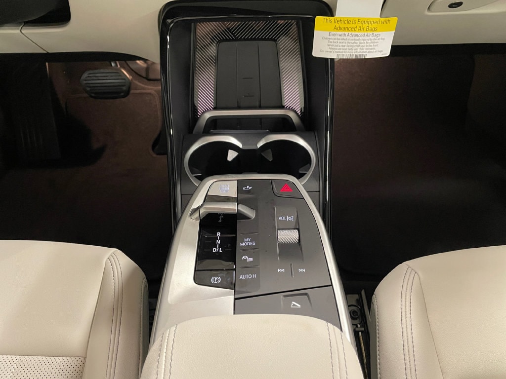 2026 BMW X1 photo 11 of 15