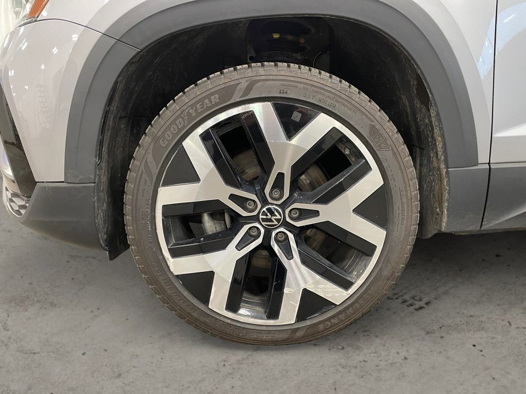2022 Volkswagen Taos SEL - Photo 14