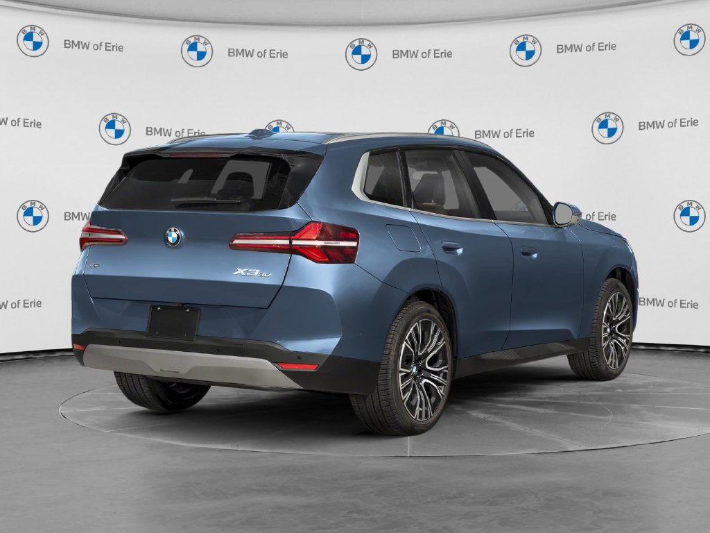 2026 BMW X3 photo 2 of 11
