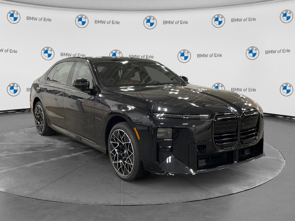 2027 BMW 7 Series  Black Sapphire Metallic at Royal Car Center