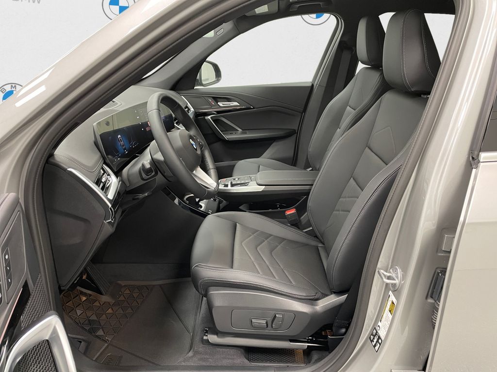 2026 BMW X1 xDrive28i - 6
