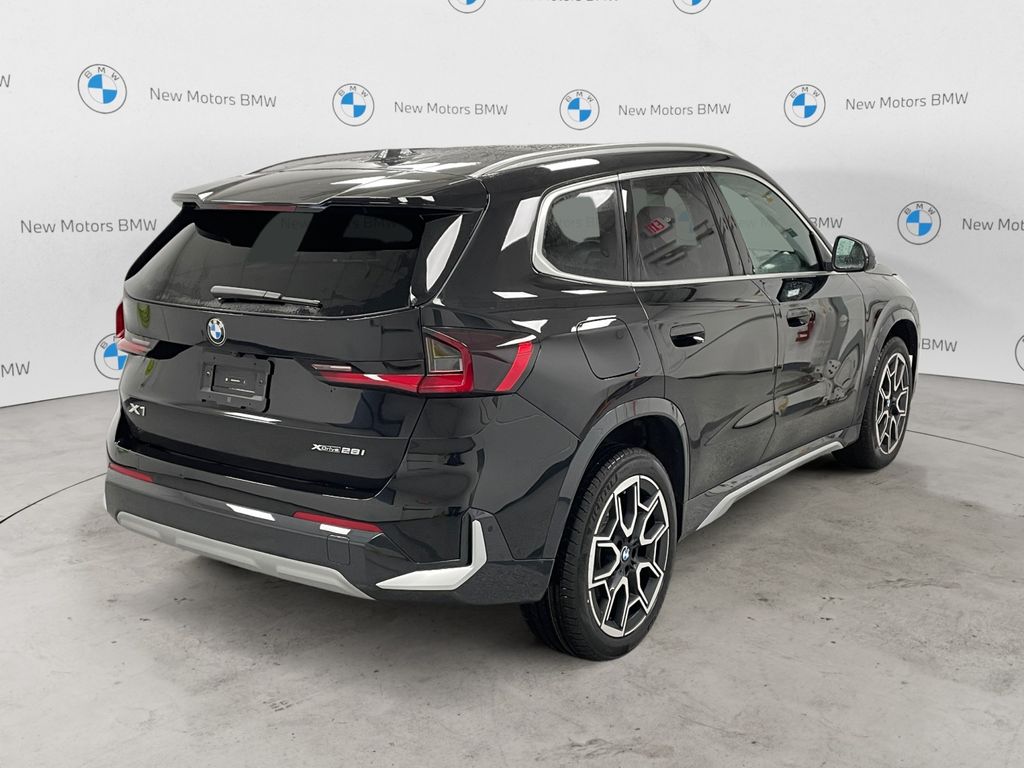 2026 BMW X1 xDrive28i - 3