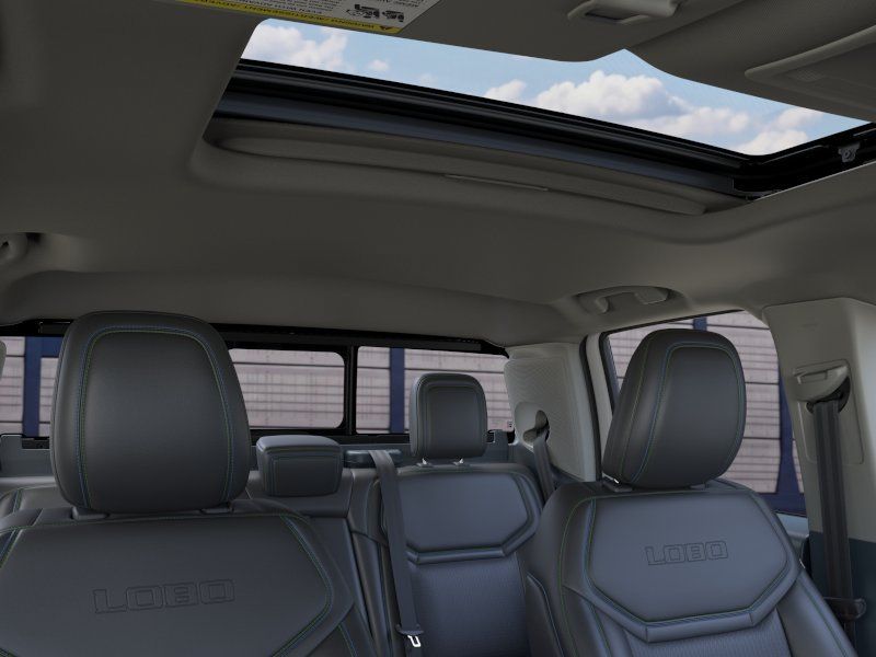 2026 Ford Maverick photo 13 of 25