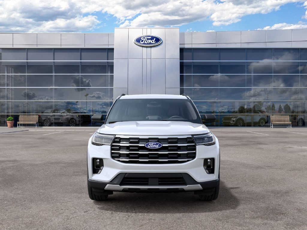 2027 Ford Explorer photo 3 of 24
