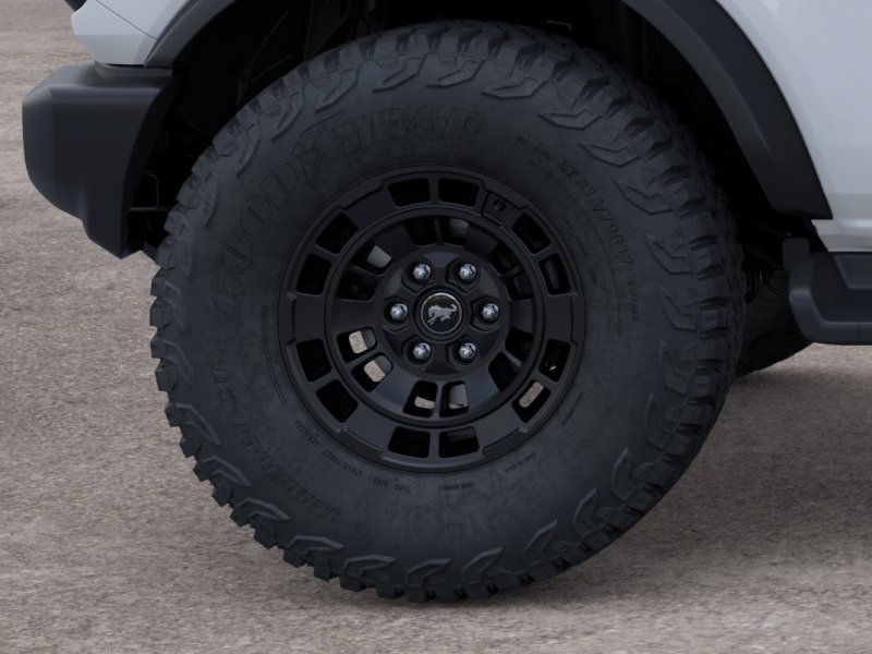 2026 Ford Bronco photo 22 of 26