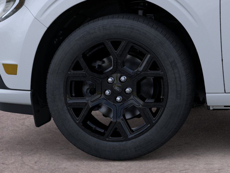 2026 Ford Maverick photo 21 of 25