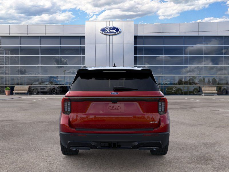 2026 Ford Explorer photo 5 of 24